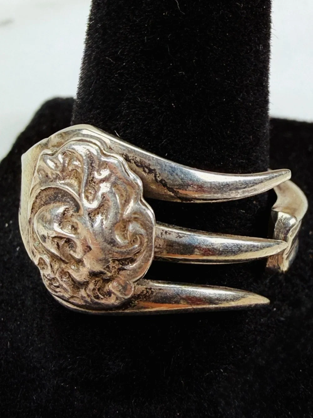 Repurposed Vintage Fork Ring with Ornate Scroll Motif sz 10 1/4 ring